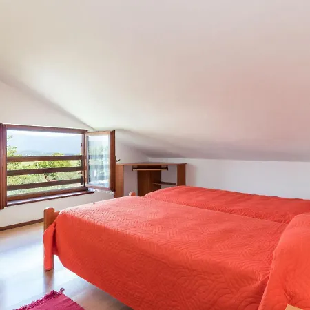 Holiday home Emanuela - Ipc100 By Interhome