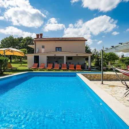 Emanuela By Interhome Сasa de vacaciones Pićan