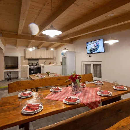 Holiday home Emanuela - Ipc100 By Interhome *