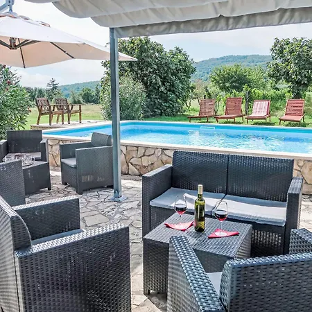 Сasa de vacaciones Emanuela By Interhome Pićan