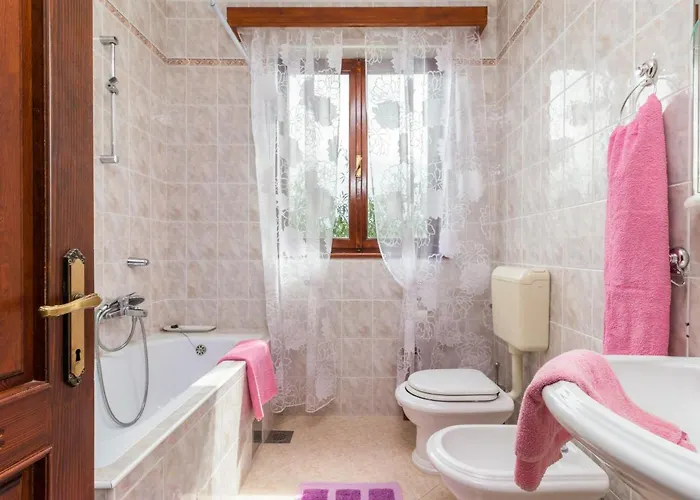 Emanuela By Interhome