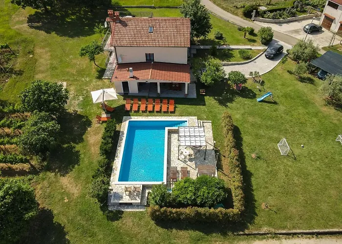 Hébergement de vacances Emanuela By Interhome Pićan